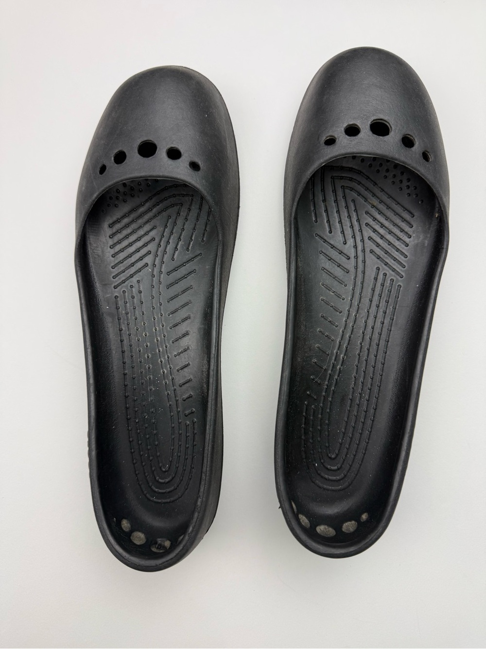 CROCS Black Kadee Perforated Ballet Flat 10
